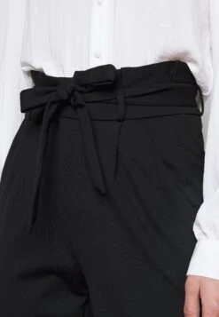 Vero Moda Tall Vmeva Paperbag - Trousers -Vero Moda e5130a548b284a11b269314141e18928