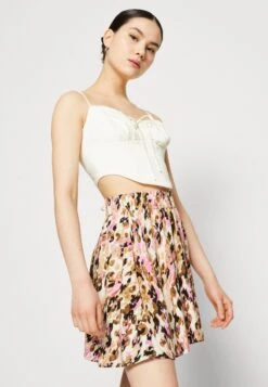 Vero Moda Vmsimply Easy Skater Skirt - Mini Skirt - Tigers Eye 11 Vero Moda Vmsimply Easy Skater Skirt - Mini Skirt - Tigers Eye -Vero Moda e55faacc885b437abf2070859ebf59e1