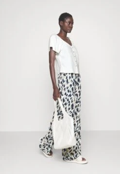 Vero Moda Tall Vmmymilo - Blouse - Snow White -Vero Moda ed1d5060a06e4400a57a49e54548cba4