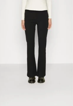 Vero Moda Vmsus Straight Solid Pant - Trousers