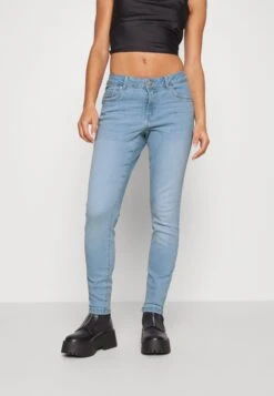 Vero Moda Petite Vmalia Shape- Jeans Skinny Fit - Light Blue Denim