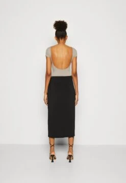 Vmfrances Calf Skirt - Pencil Skirt -Vero Moda efd1f700545e4b62839ffa9f0d311c0d