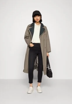 Vero Moda Petite Vmsophia- Jeans Skinny Fit - Black -Vero Moda f1433ae660a6422395c35ed117b8f77c