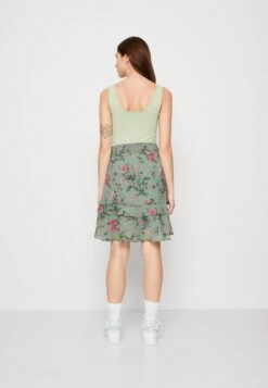 Vero Moda Vmrosa Smock Skirt - A-Line Skirt 10 Vero Moda Vmrosa Smock Skirt - A-Line Skirt -Vero Moda f4e63d206e9e4c2f997c70ce371780c7