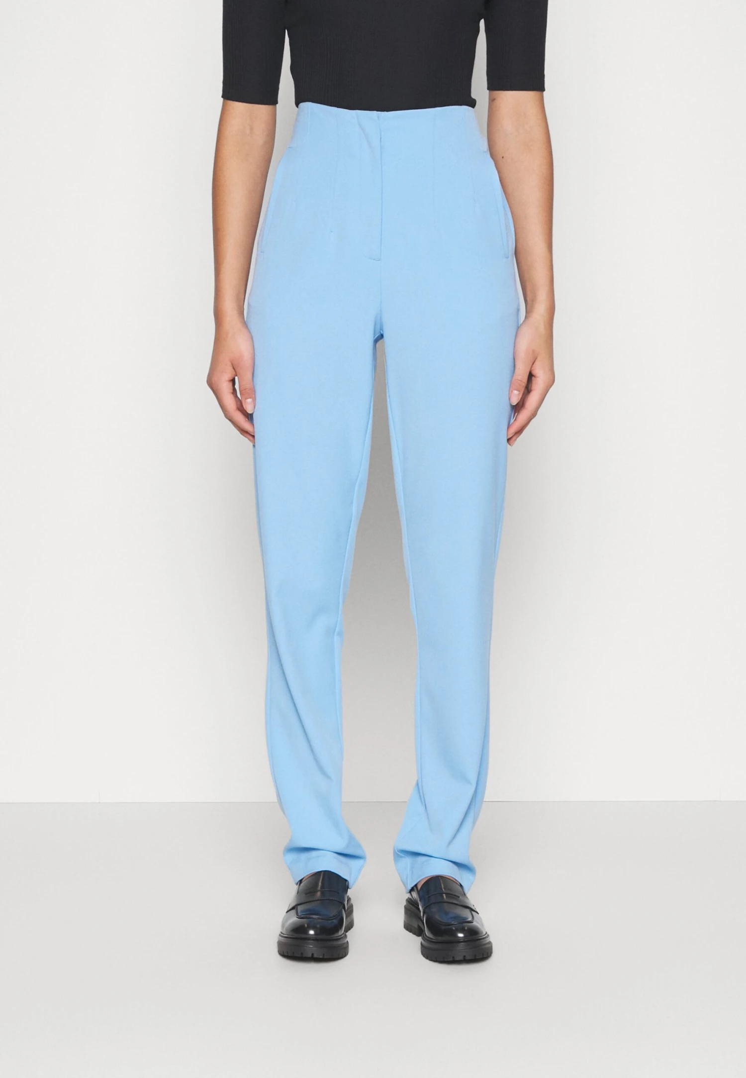 Vero Moda Tall Vmkiraloa Tapered Solid Pant- Trousers - Little Boy Blue 3 Vero Moda Tall Vmkiraloa Tapered Solid Pant- Trousers - Little Boy Blue