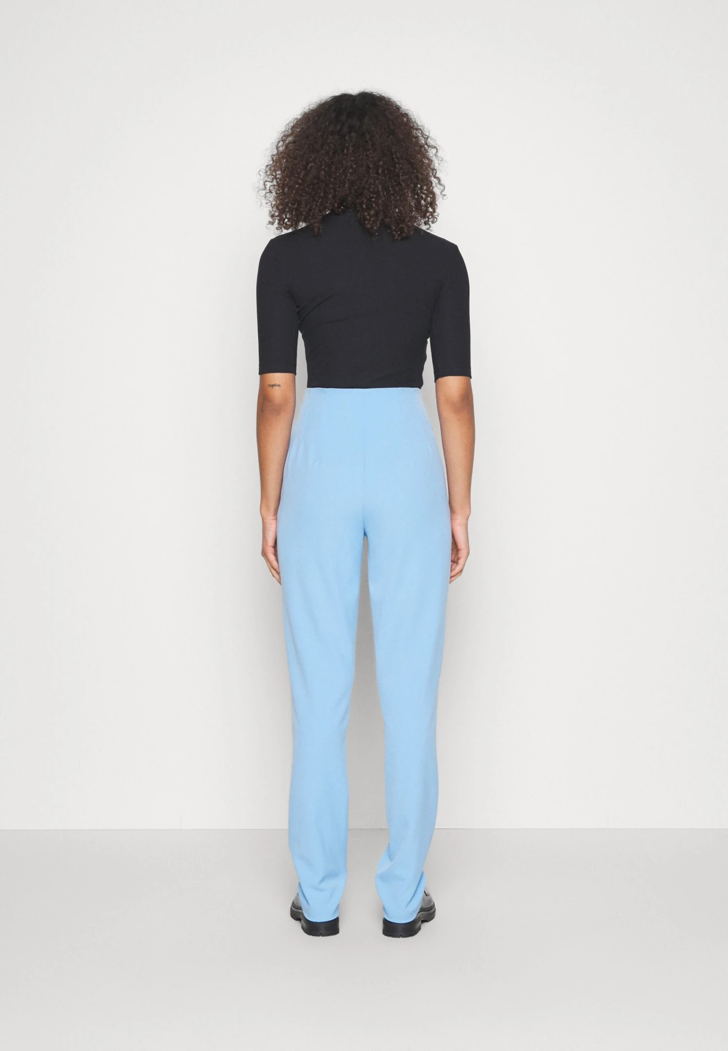 Vero Moda Tall Vmkiraloa Tapered Solid Pant- Trousers - Little Boy Blue 5 Vero Moda Tall Vmkiraloa Tapered Solid Pant- Trousers - Little Boy Blue - Image 3