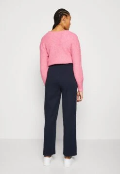 Vero Moda Vmlianna Wide Pants - Trousers - Navy Blazer -Vero Moda f6de7bbe80c44aa49f9d531b04af5333