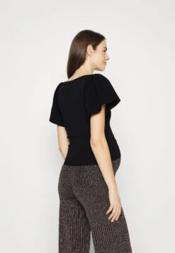 Vmmginny V Neck- Jumper - Black -Vero Moda f9cb1520e32c45af82ba4f6c5c2e4b29