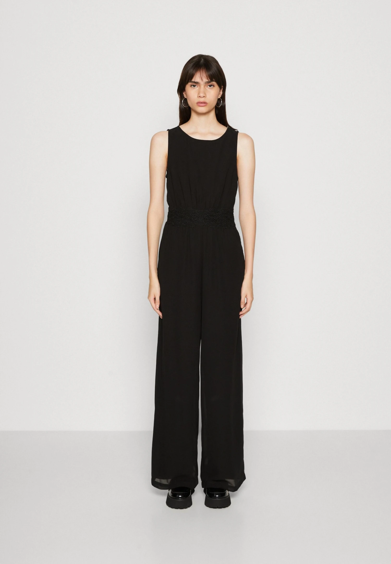 Vero Moda Vmamanda Wide - Jumpsuit - Black 3 Vero Moda Vmamanda Wide - Jumpsuit - Black