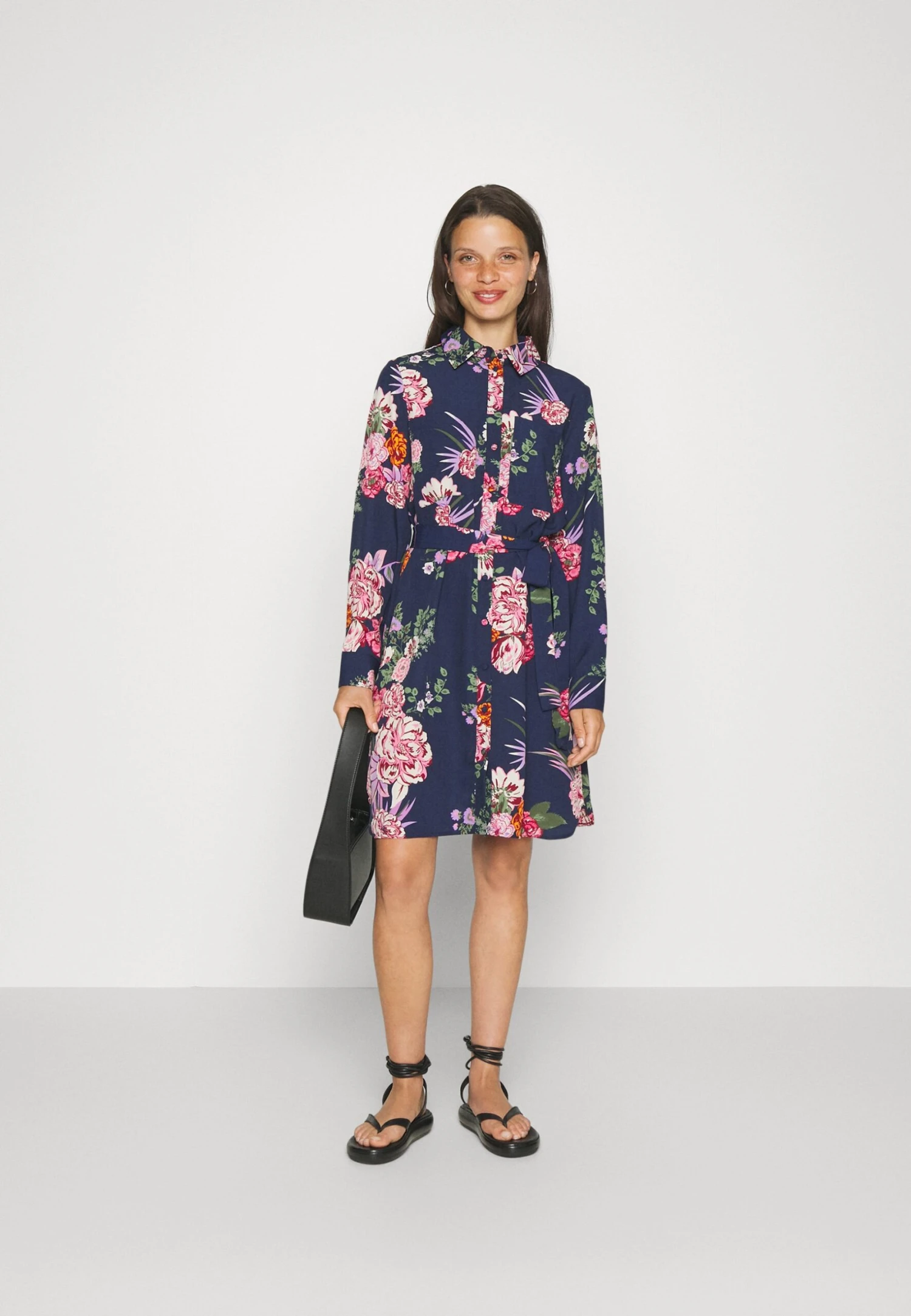 Vero Moda Petite Vmviola Short Shirt Dress - Shirt Dress - Navy Blazer 4 Vero Moda Petite Vmviola Short Shirt Dress - Shirt Dress - Navy Blazer - Image 2