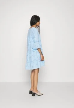 Vero Moda Petite Vmdicthe - Day Dress -Vero Moda fd85e5c79aa04a92bd7915f594e9b114