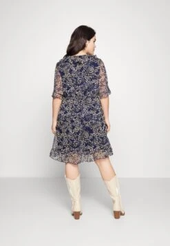 Vero Moda Curve Vmdora Kaya Short Dress - Day Dress - Navy Blazer/Dora 9 Vero Moda Curve Vmdora Kaya Short Dress - Day Dress - Navy Blazer/Dora -Vero Moda fd9a38f3f09e4293b557f9384fde7adb