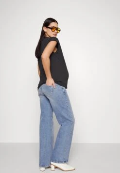 Vmmglenn Turtle Neck Tee - Blouse - Black -Vero Moda ff1c2c1e8c1647ca9857487164c7b3d9